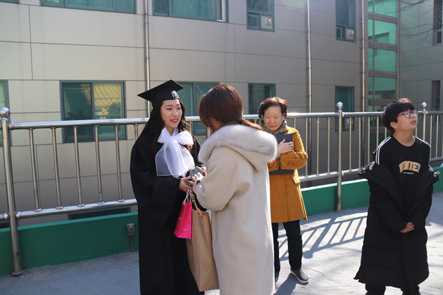 2020 02 20 Pauline Choi Graduation (86).jpg